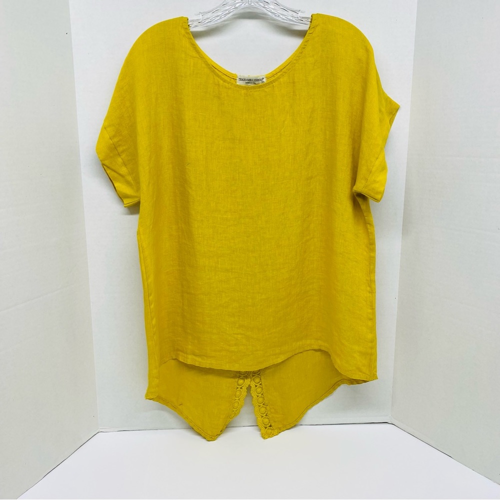 Terzo Millennio Italy Womens 100% Linen Mustard Yellow Small Top Crochet on Back